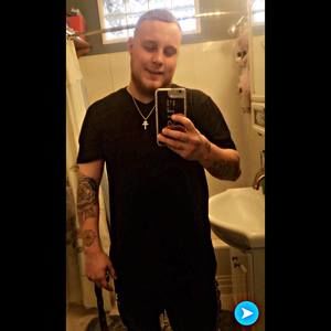 Meet your Posher, Julian